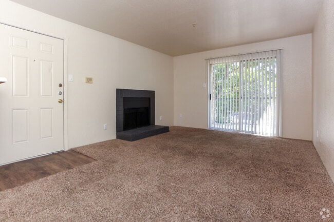 1BR, 1BA - 700SF - Living Room - Redbird Trails