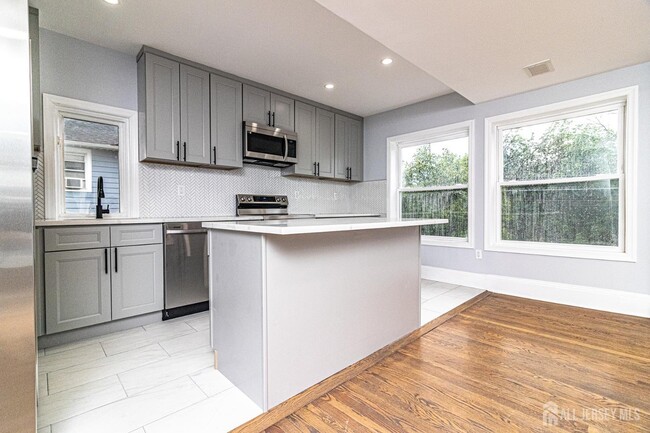 Photo - 10 Codington Pl Unit #2