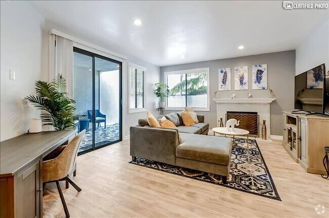Building Photo - 701 Kettner Blvd Unit 161 Rental