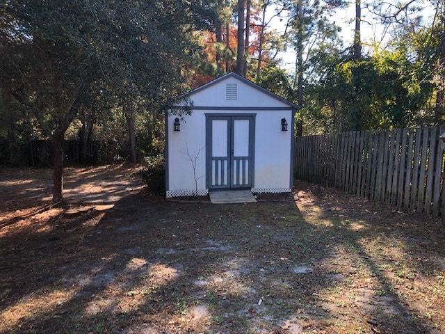 Building Photo - 905 Lowry Ct