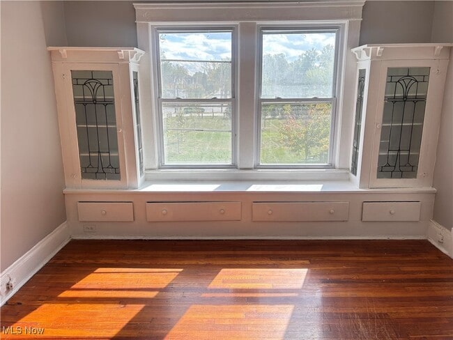 Photo - 1278 E 115th St Unit 2