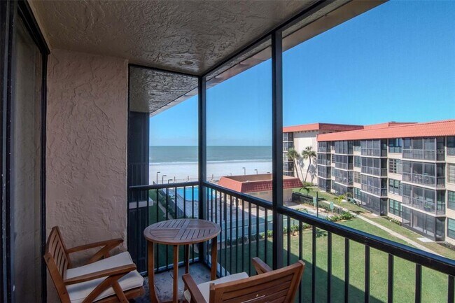 17580 Gulf Blvd Unit 403