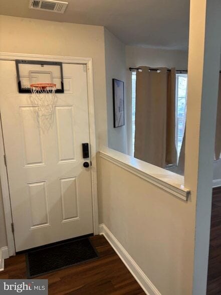 Photo - 430 Whitman Ln