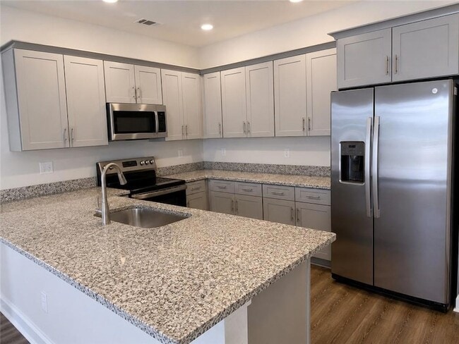 Photo - 153 Towne Villas Dr