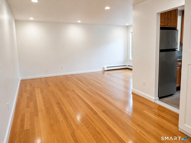 Photo - 1070 New Haven Ave Unit 77