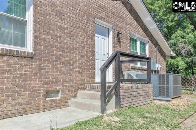 Photo - 2129 Apple Valley Rd