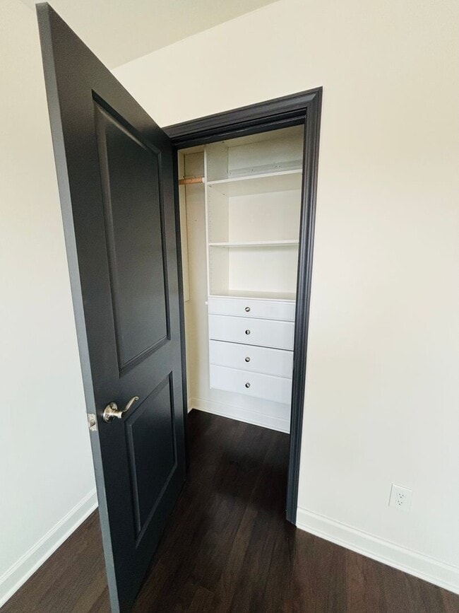 Photo - 3-4 Bedroom, 3.5 Bath Townhouse