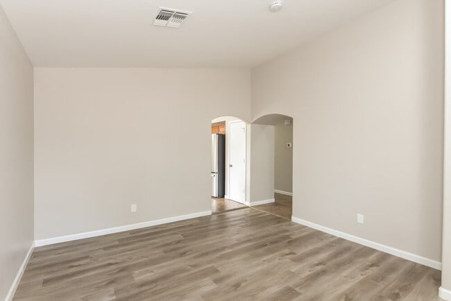 11509 W Shaw Butte Dr