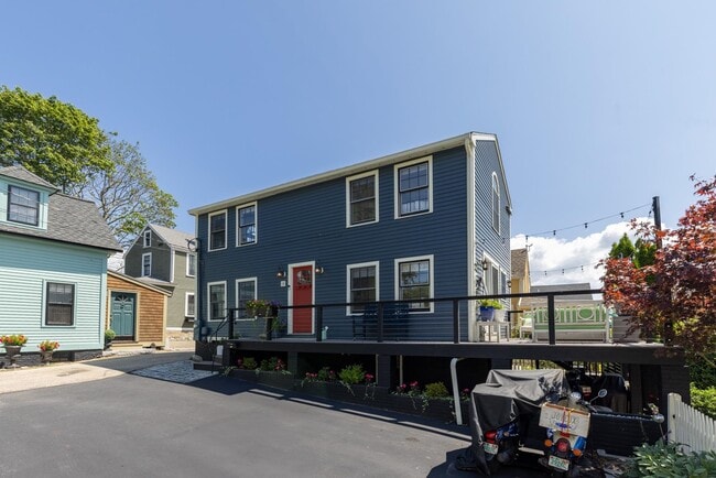 Photo - 18 Walden St