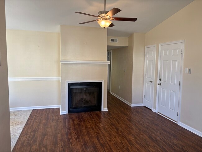 Photo - 3817 Clearwood Ct