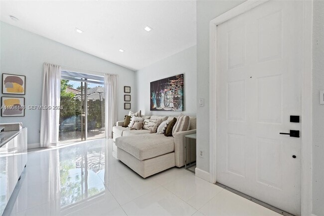 Photo - 18755 SW 27th Ct