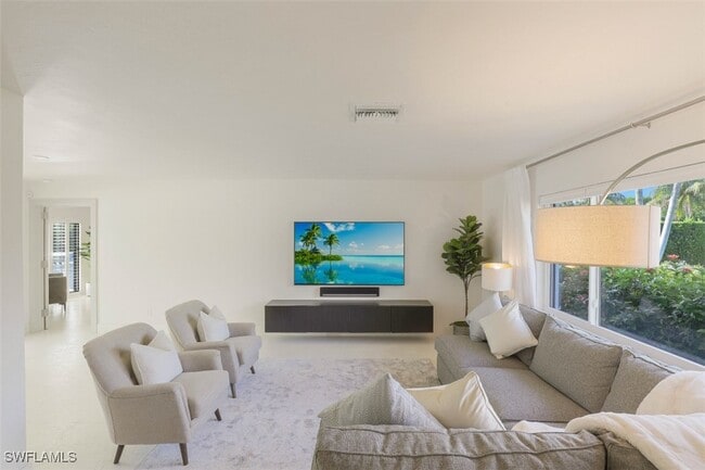 Photo - 796 Ketch Dr