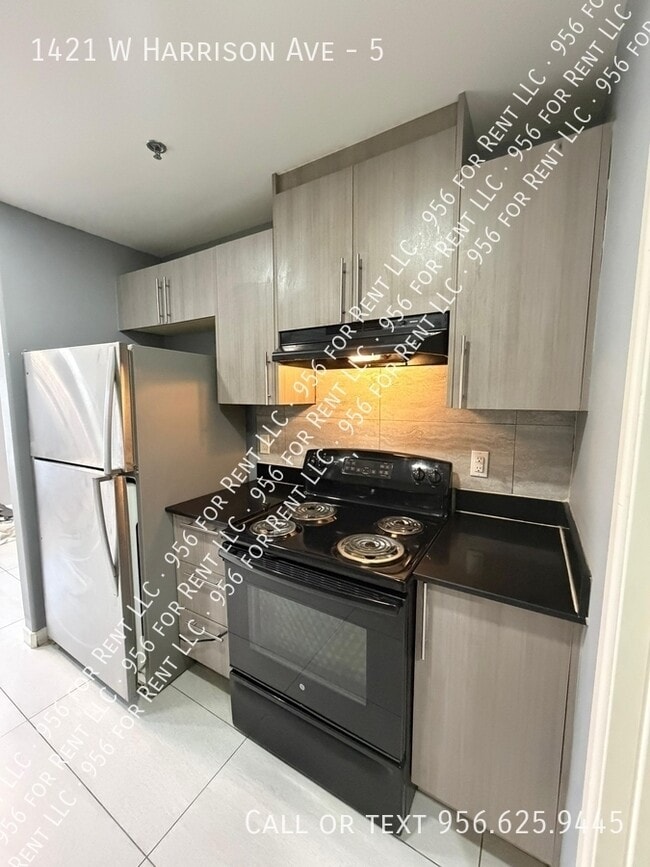 Photo - 1421 W Harrison Ave Unidad 5