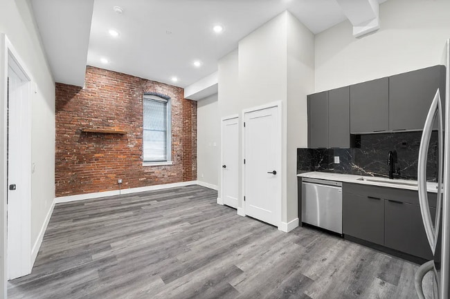 Photo - 1730 N 22nd St Unit 11