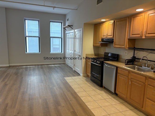 Building Photo - Newly Renovated Loft Style Apartment For Rent in Downtown Providence!