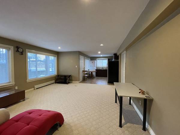 Photo - 17107-17184 84 Ave