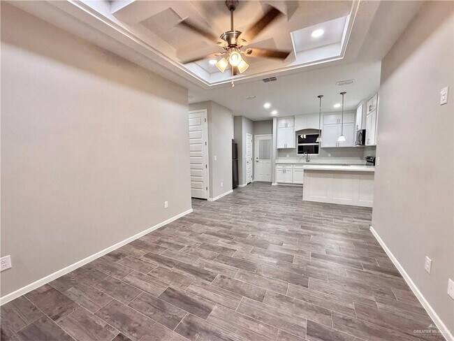 Photo - 9 N Alexandrite Ave Unidad 3