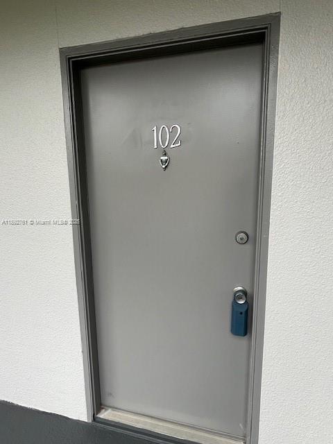 Building Photo - 300 SW 134th Way Unit 102E