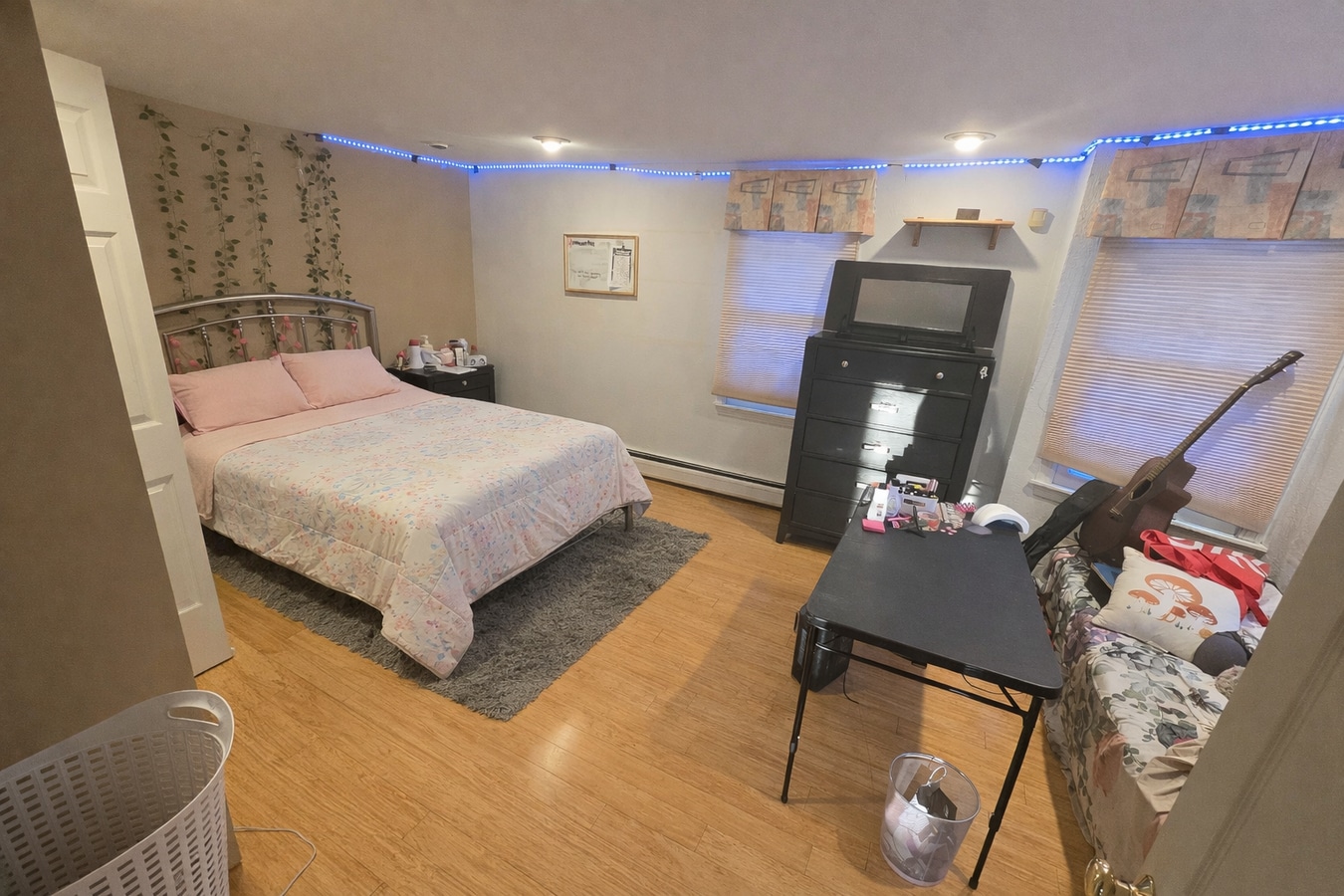 Photo - 28 Revere Rd