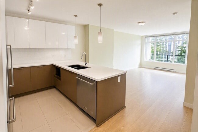 3080 Lincoln Av Unit 1106