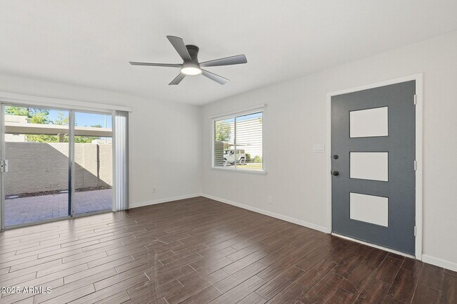 Photo - 4163 N 81st St