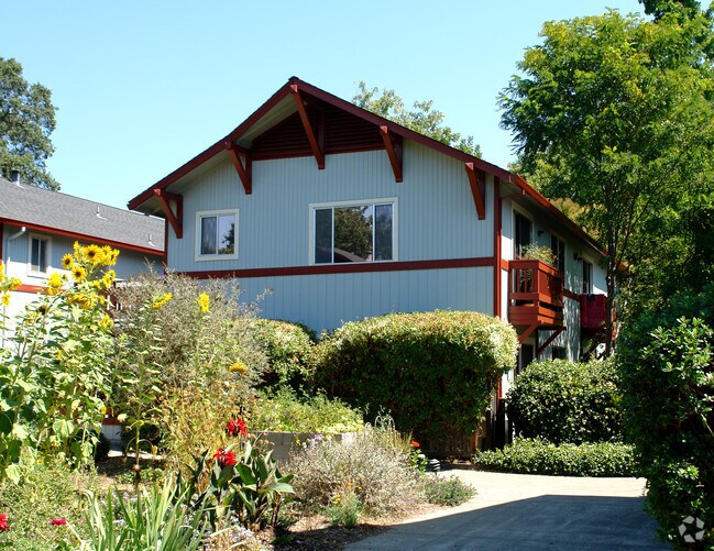 Photo - Santa Rosa Creek Commons