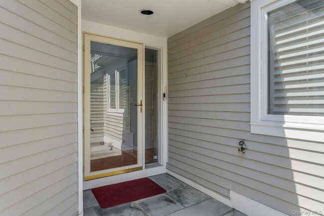 Photo - 102 Boulder Ridge Rd