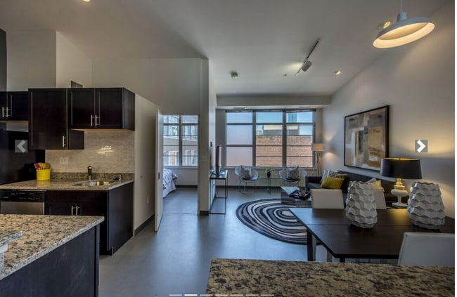 Photo - 160 E Berkeley St