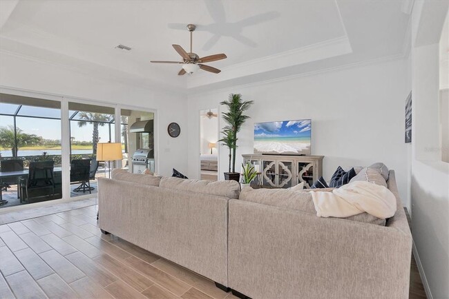 Photo - 25228 Longmeadow Dr