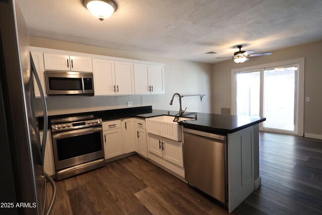 Photo - 20230 N 32nd Ln