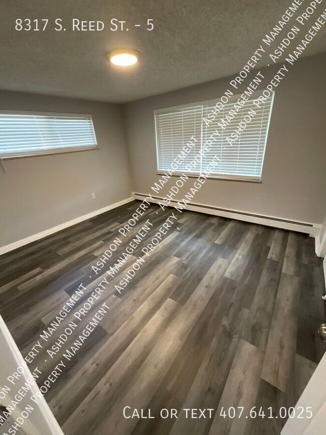 Building Photo - 8317 S Reed St Unit 5