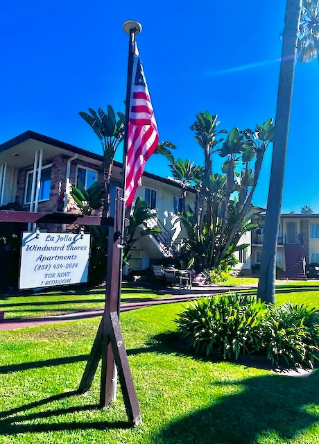 Building Photo - 8231 Camino Del Oro Unit 20