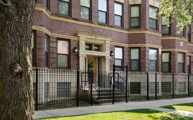 Photo - 6200 S University Ave Unit #6200