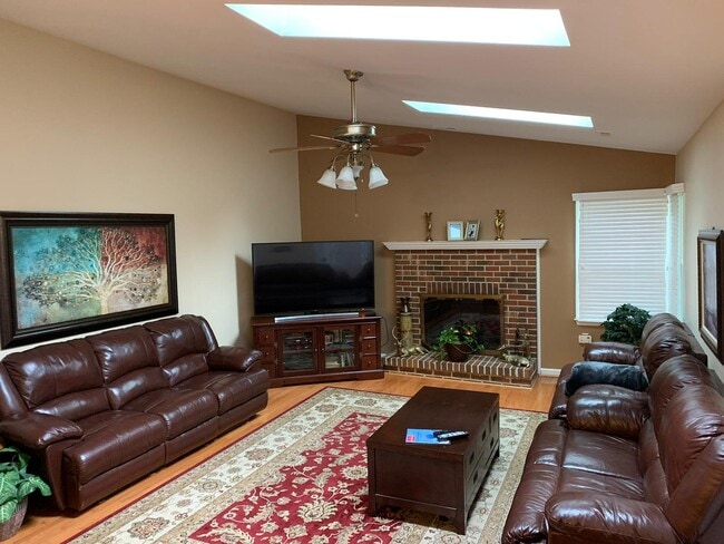 Photo - 13336 Glen Taylor Ln