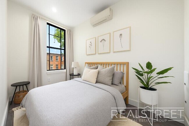 Photo - BRAND NEW 2 Bed in Bed Stuy! Unidad 2R