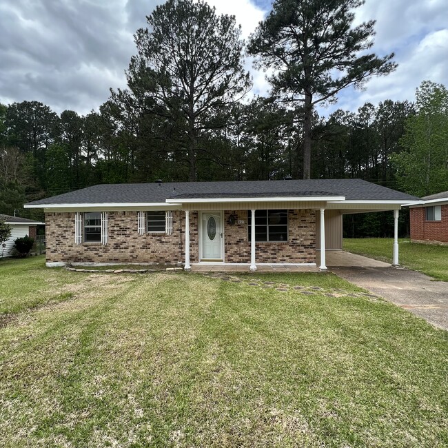 Photo - 107 Magnolia St Casa