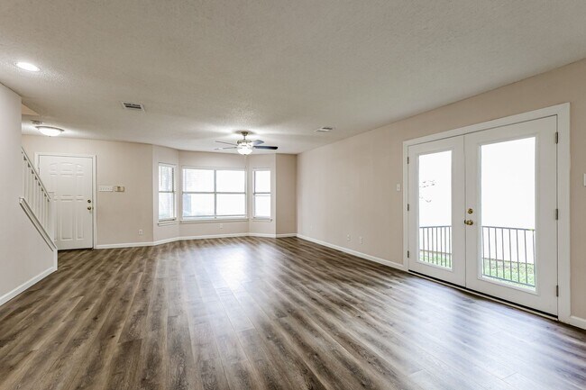 Photo - Hidden Gated community about 7 miles from Randolph Air Force Base