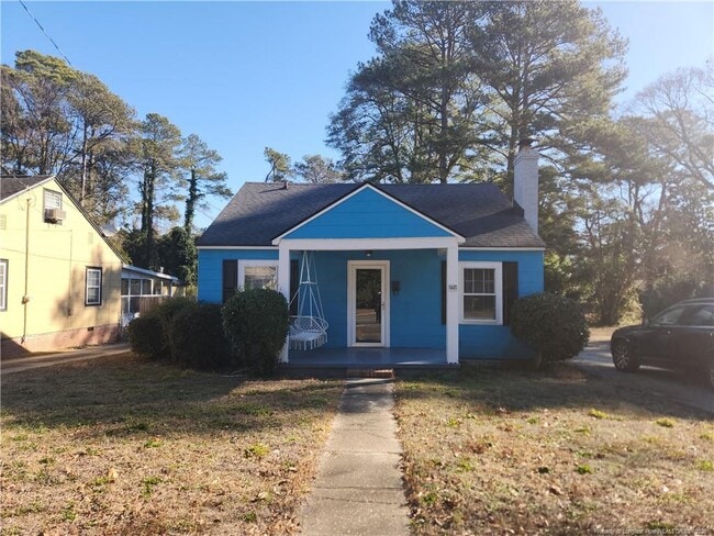 Building Photo - 229 Pinecrest Dr