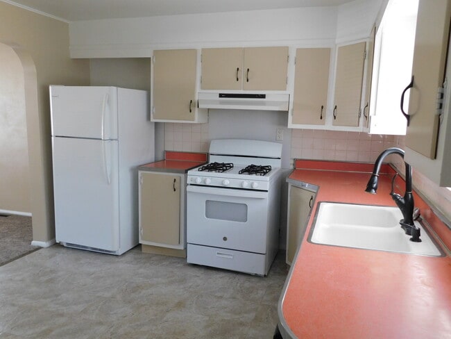 Photo - 429 N Trunck Ave