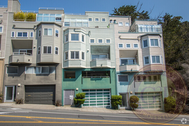 Building Photo - Corona Heights - 3 BR, 2.5 BA Condo 1,586 ... Unit #1