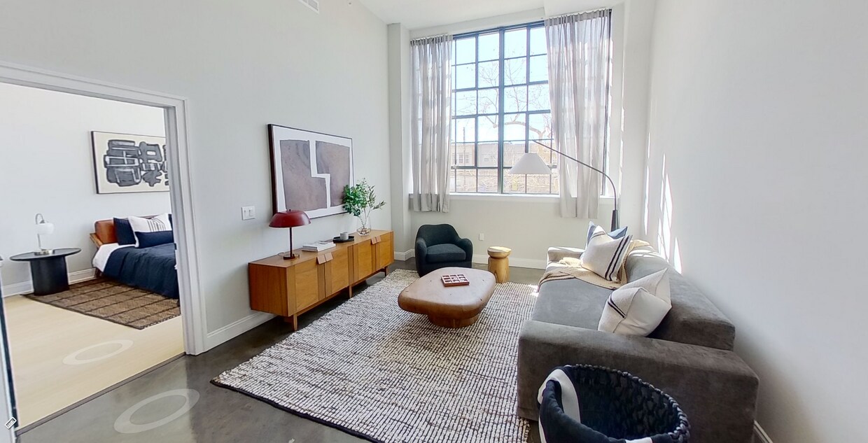 Photo - The Reyburn Apartments