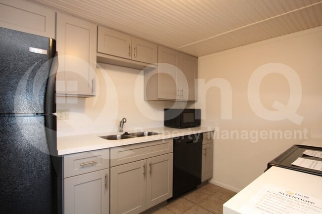 Photo - 3511 E Baseline Rd