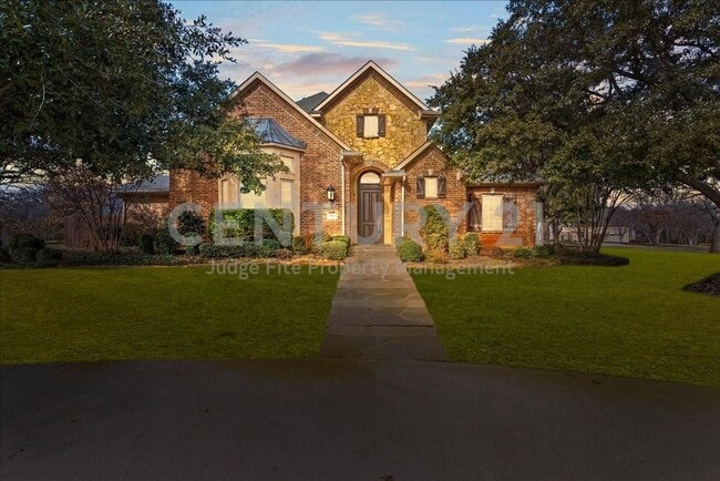 Building Photo - Beautiful 4/3.5/2 Home in Oak Point!