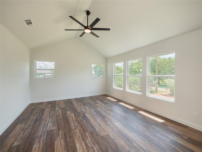 Photo - 109 Elizabeth Dr