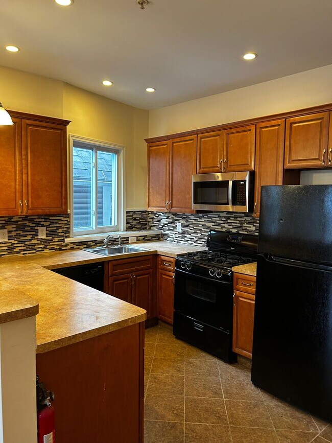 Photo - 1326 E Gibson St Unidad 3