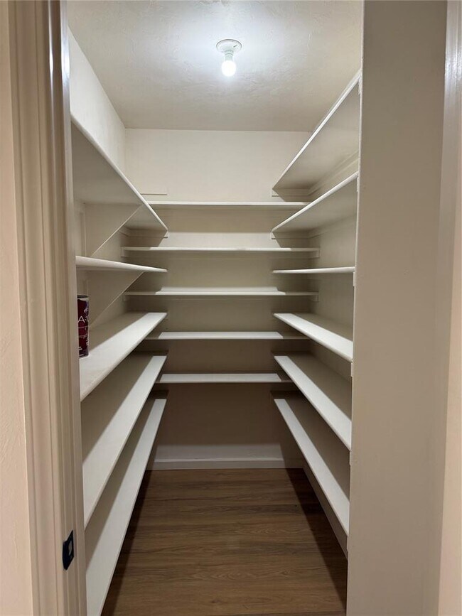 Photo - 1115 Asalee St