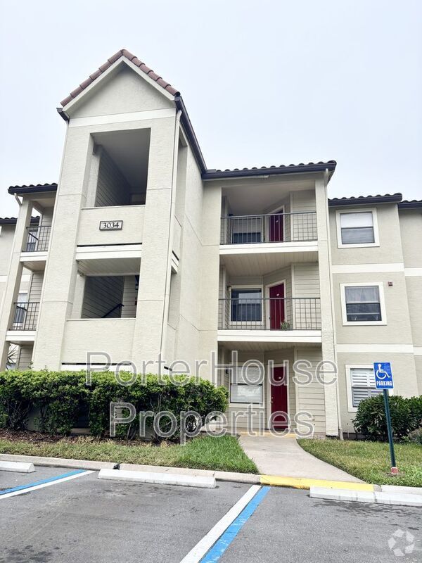 Building Photo - 3034 Parkway Blvd Unit # 204 Rental