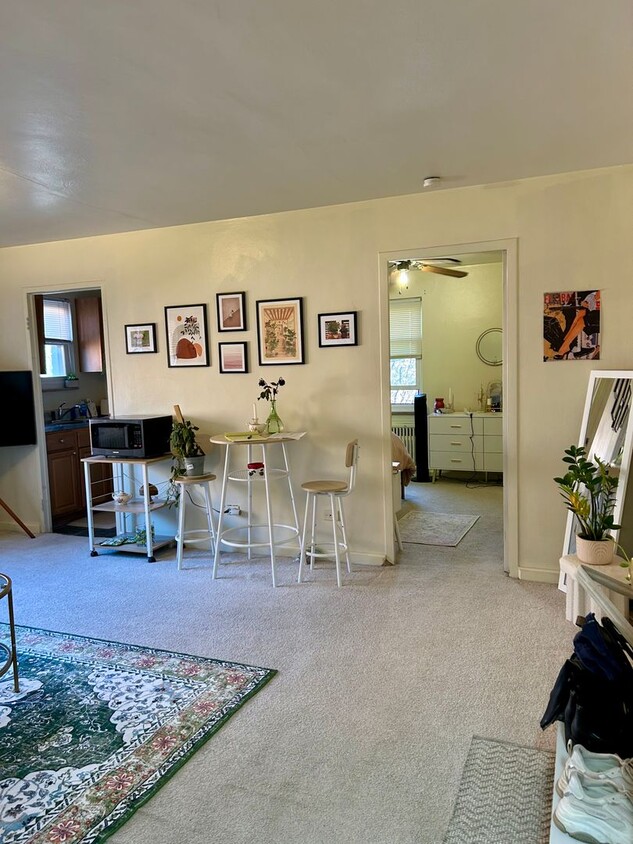 Inviting 1 bedroom in Shadyside - Inviting 1 bedroom in Shadyside