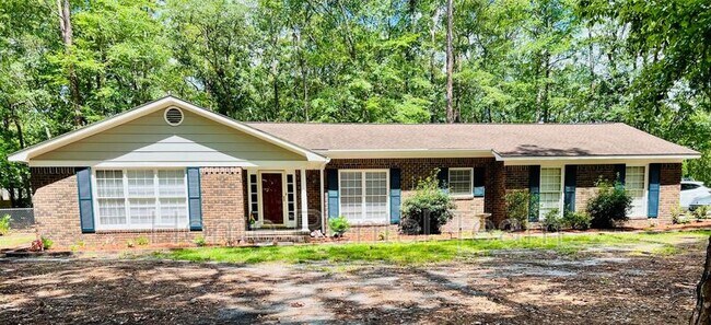 Photo - 803 Kings Rd