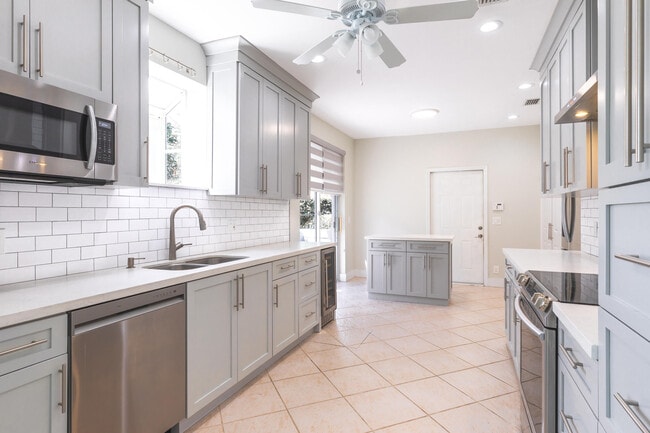Photo - 17720 Candlewood Terrace